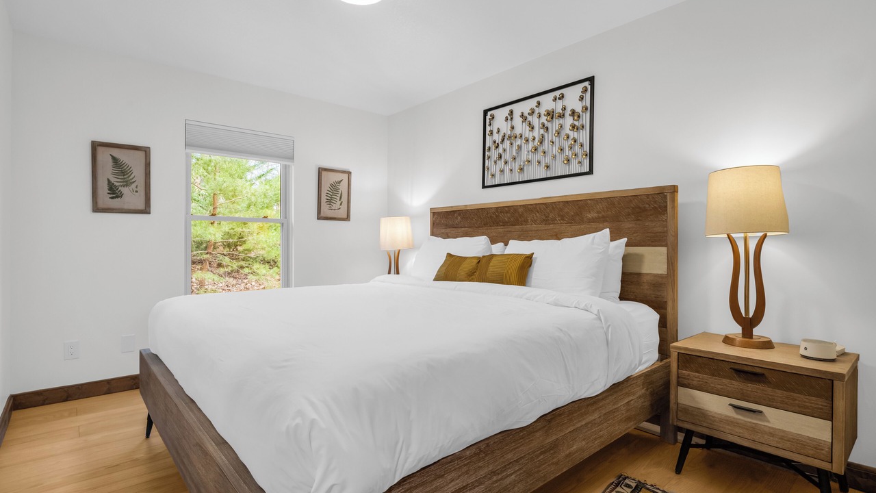 Photo of Bedroom in Lake Lure