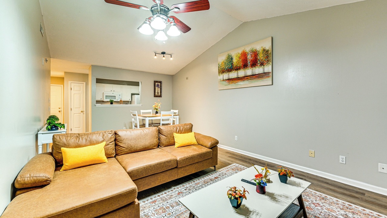 Photo of Livingroom in Greenville