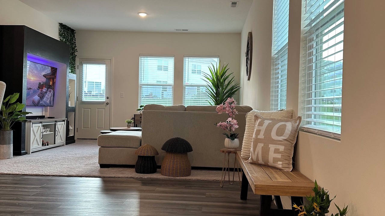 Photo of Livingroom in Clayton