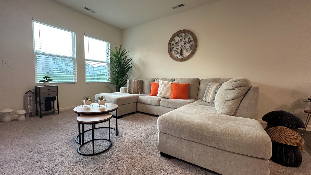 Photo of Livingroom in Clayton