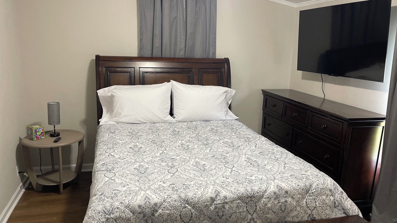 Photo of Bedroom in Stokes