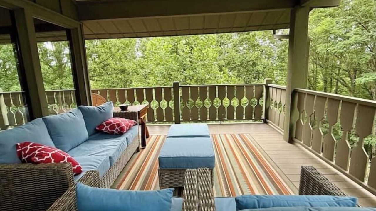 Photo of Outdoor in Laurel Park