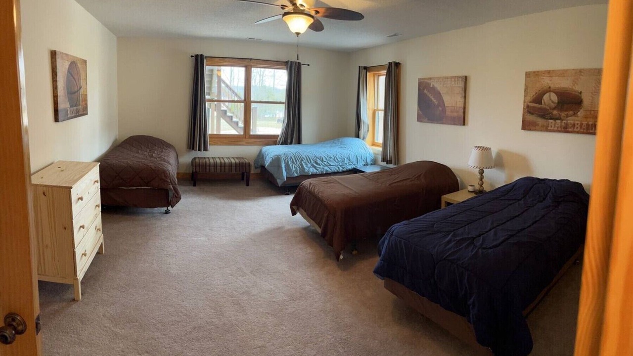 Photo of Bedroom in Wise
