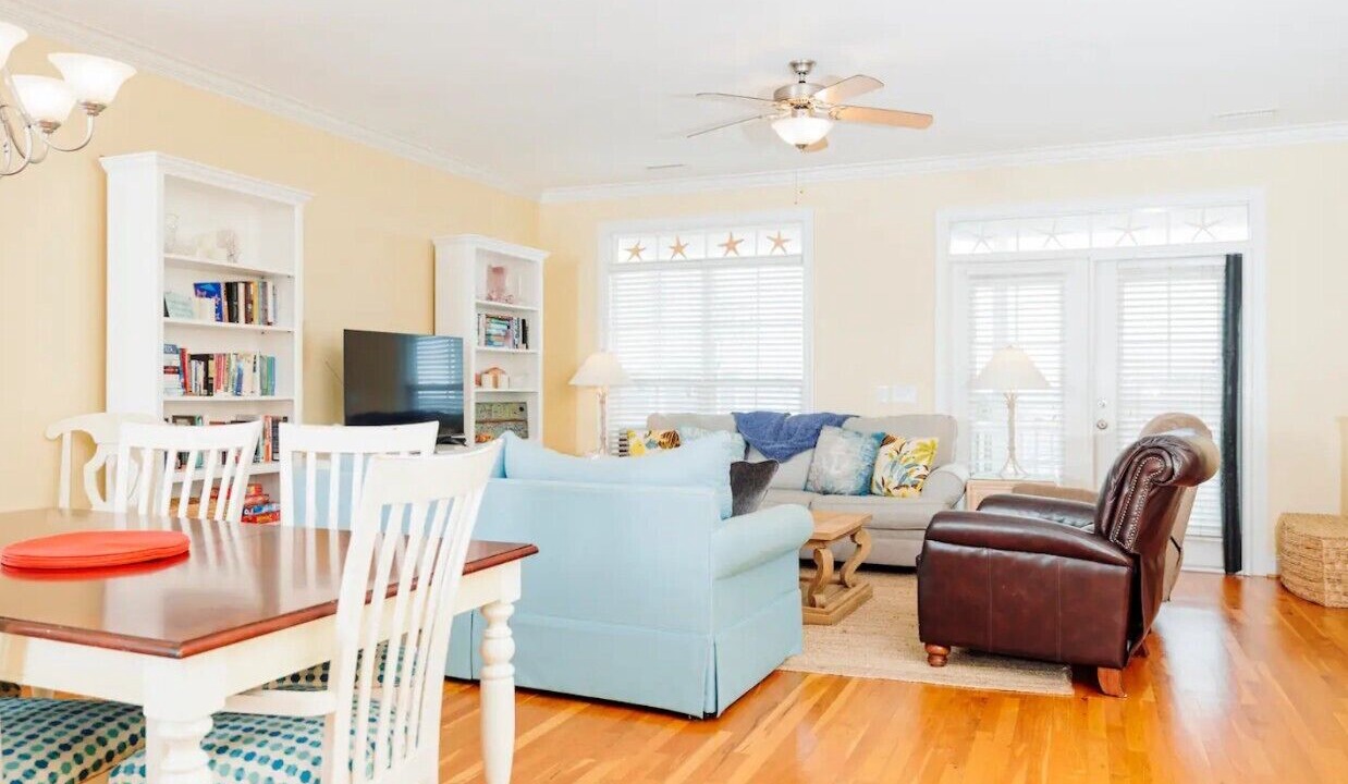 Photo of Livingroom in Kure Beach