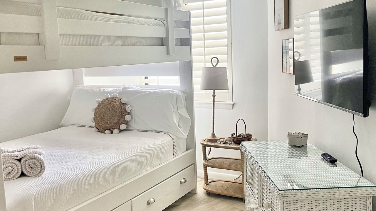 Photo of Bedroom in Indian Beach