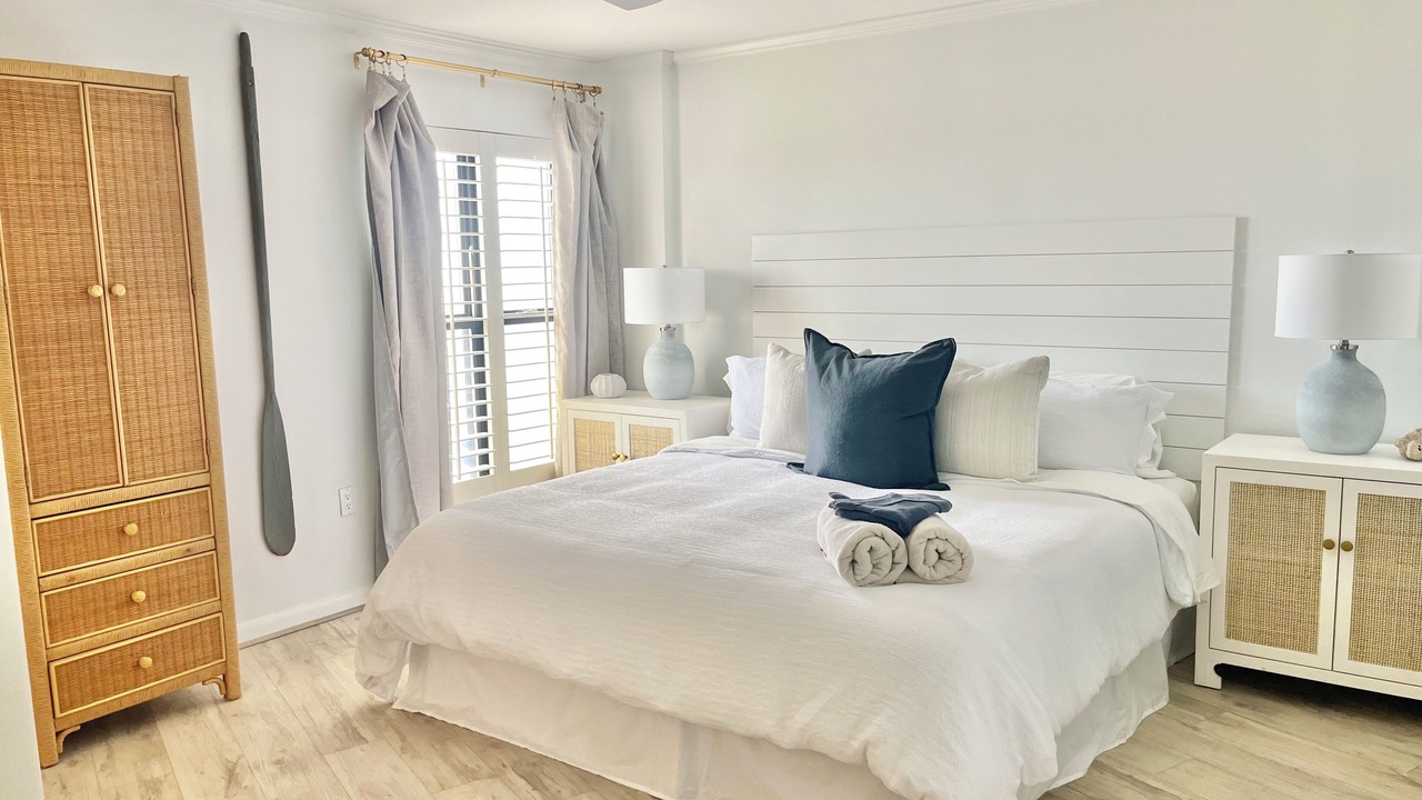 Photo of Bedroom in Indian Beach