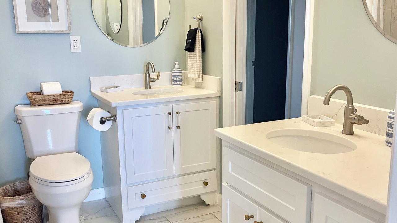 Photo of Bathroom in Indian Beach