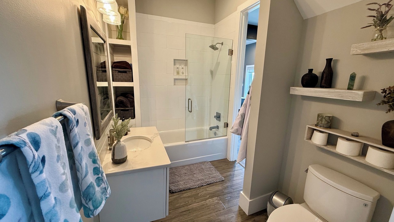 Photo of Bathroom in Bear Lake Reserve