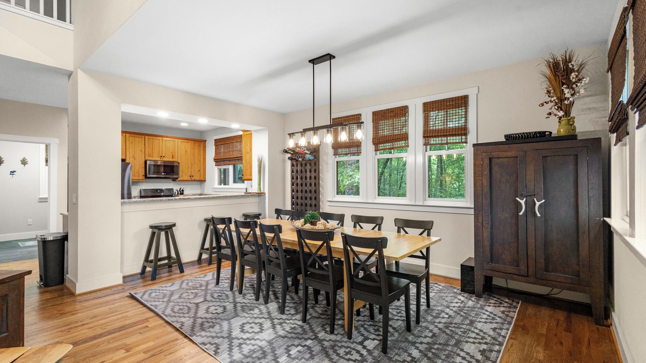 Photo of Livingroom in Bear Lake Reserve