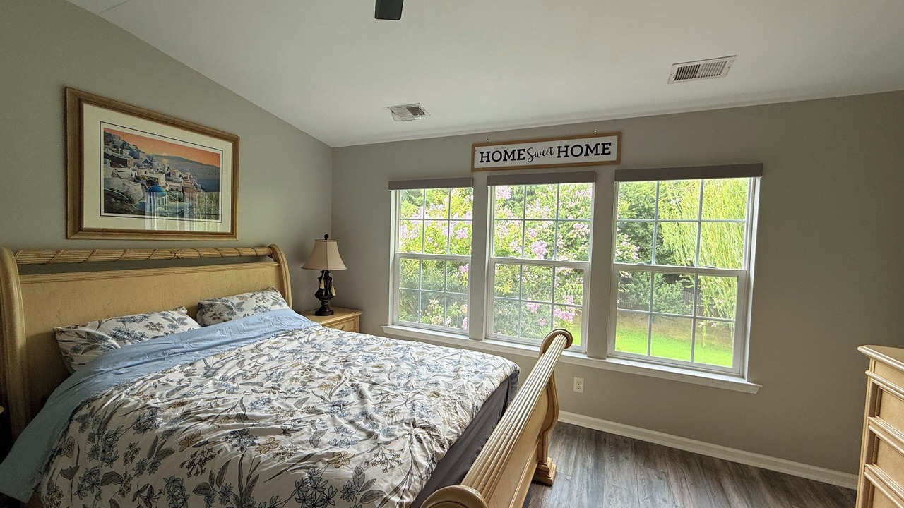 Photo of Bedroom in Provincetowne