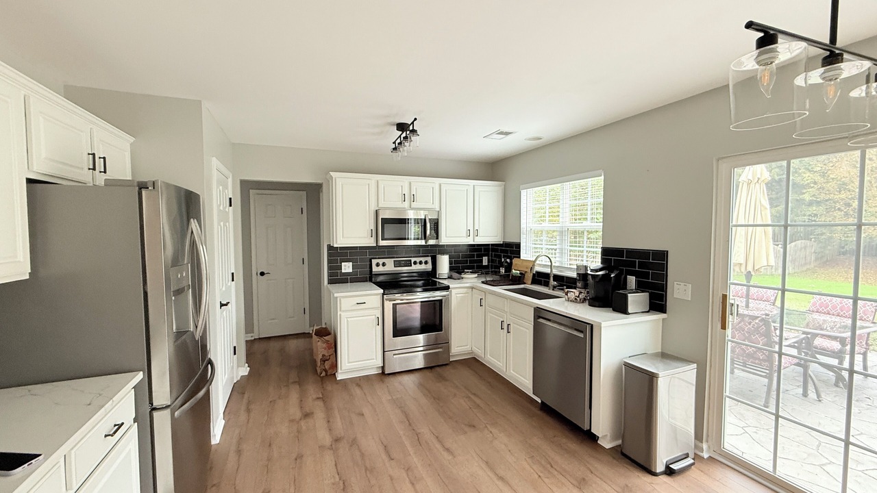 Photo of Kitchen in Provincetowne