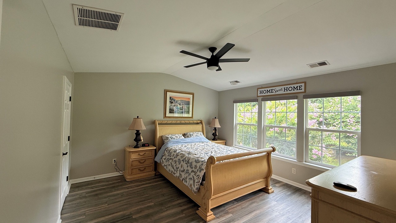 Photo of Bedroom in Provincetowne