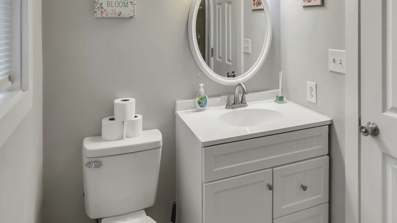 Photo of Bathroom in Bynum