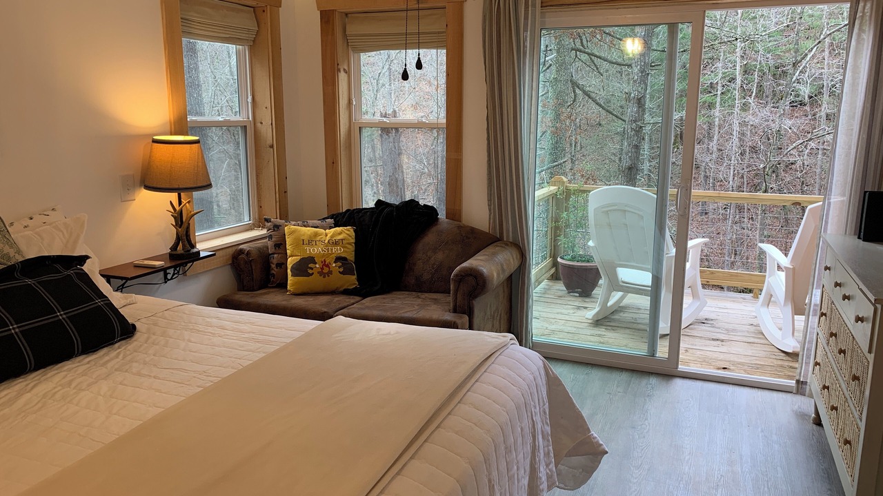 Photo of Bedroom in Morganton