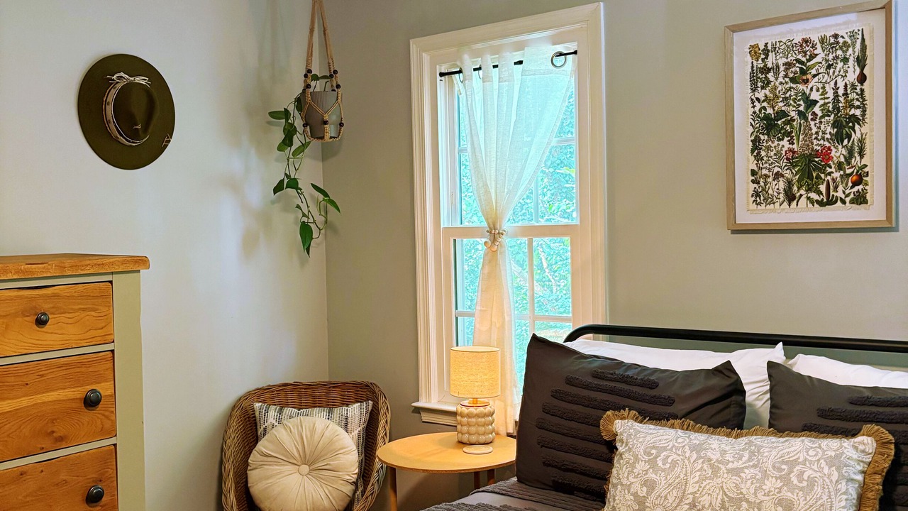 Photo of Bedroom in Greensboro