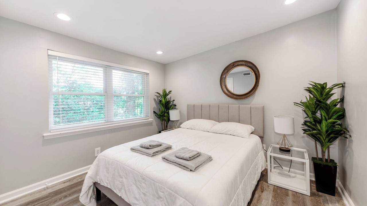 Photo of Bedroom in Villa Heights