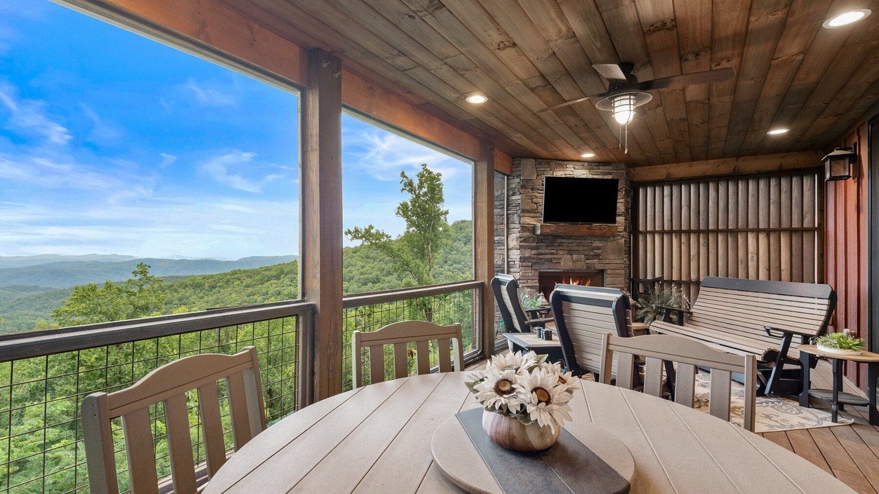 Photo of Outdoor in Lenoir