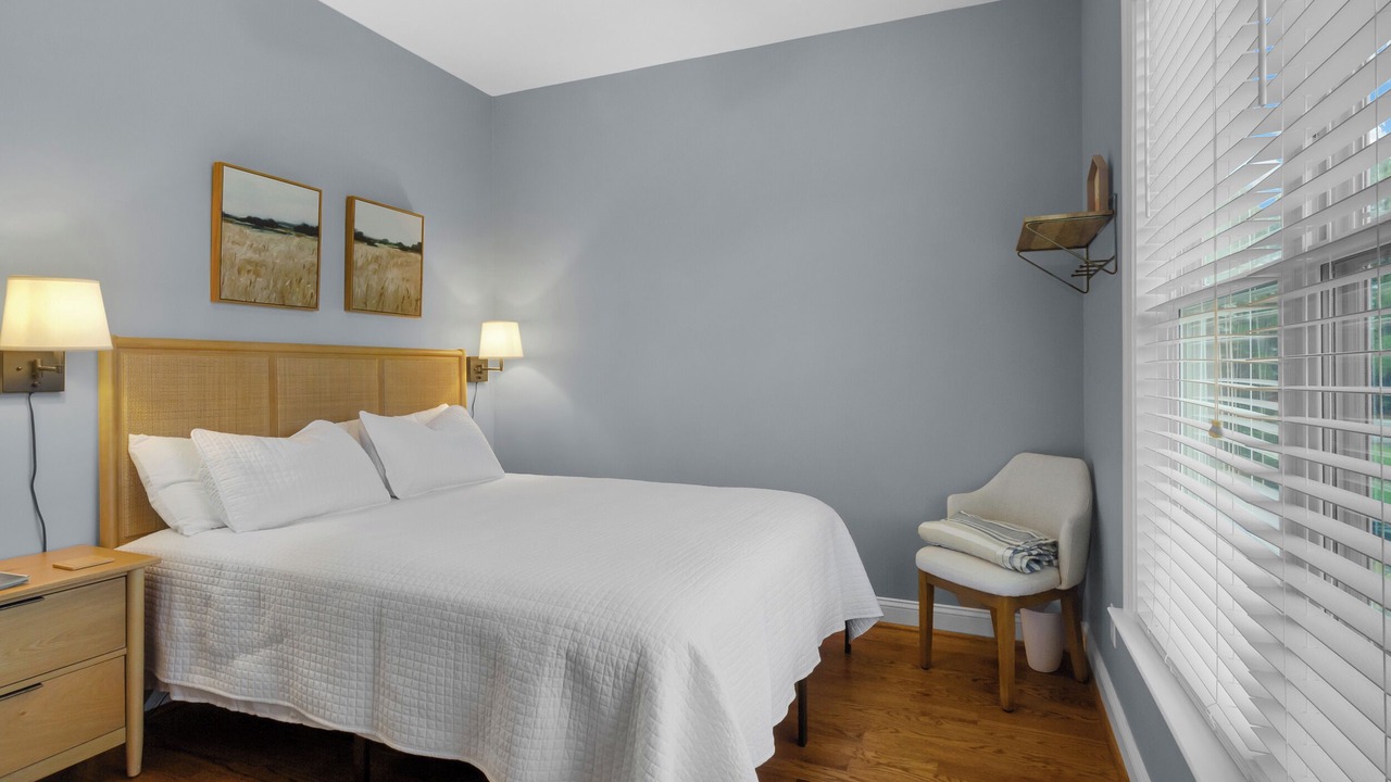 Photo of Bedroom in Fairfield Harbour