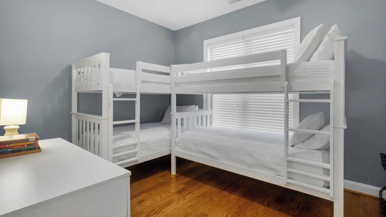 Photo of Bedroom in Fairfield Harbour
