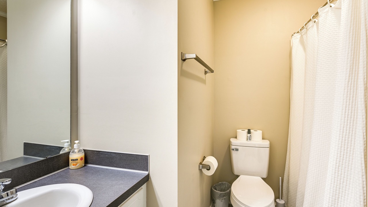 Photo of Bathroom in Winterville