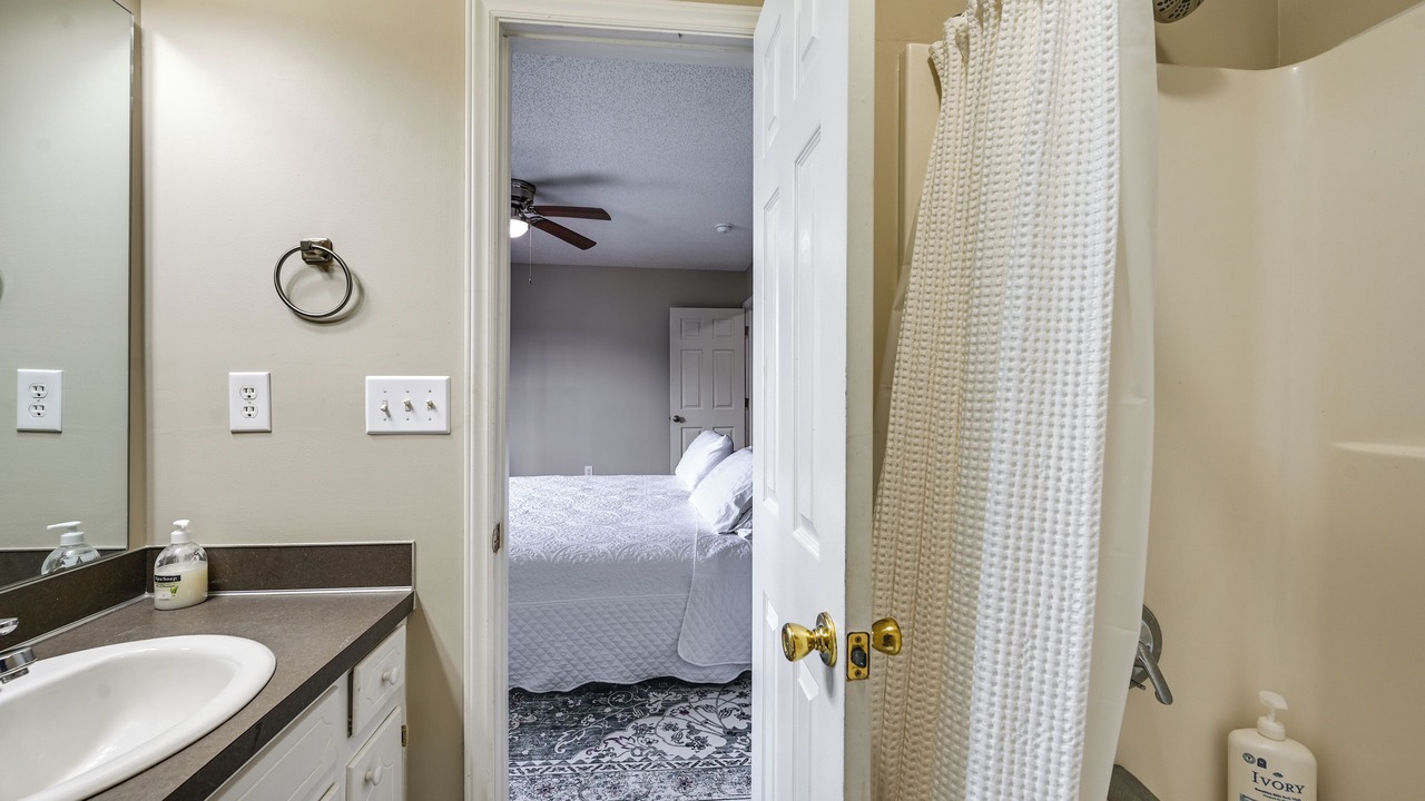 Photo of Bathroom in Winterville