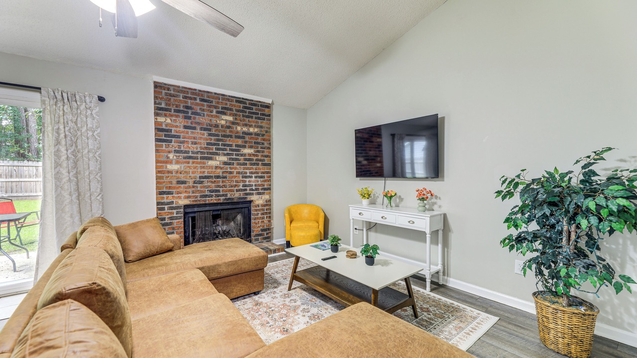 Photo of Bedroom in Piney Green
