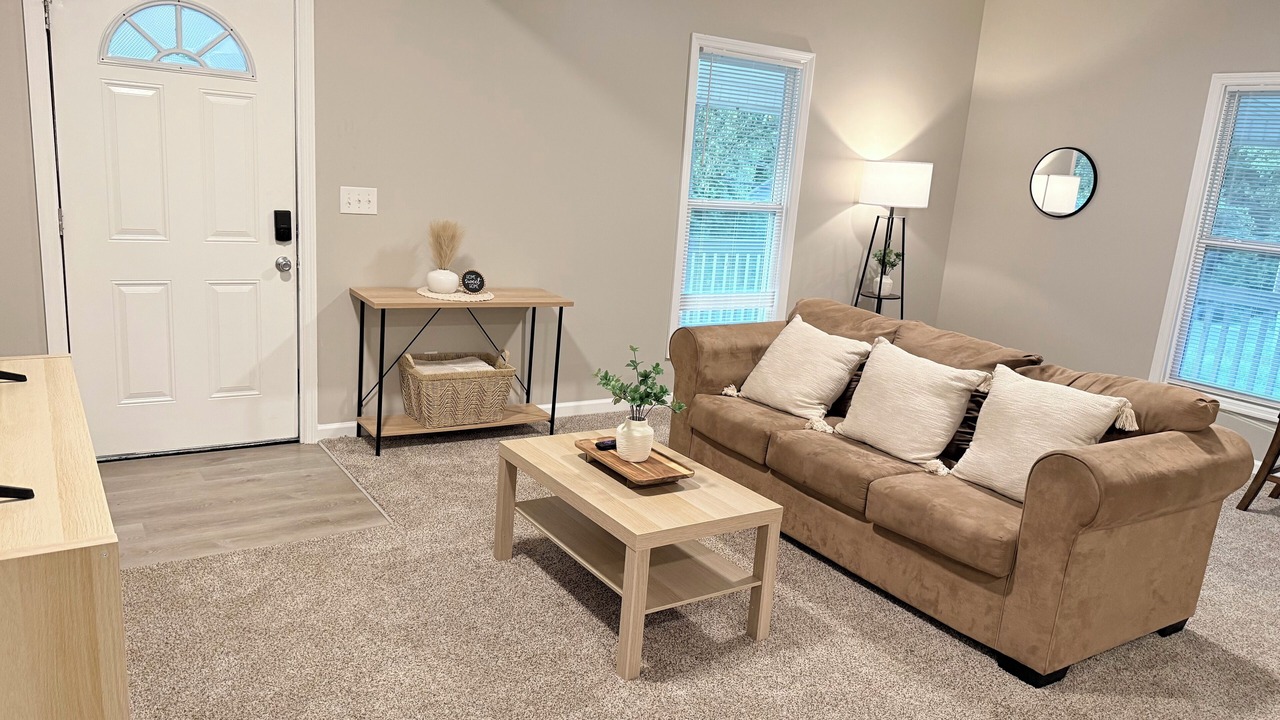 Photo of Livingroom in Paw Creek