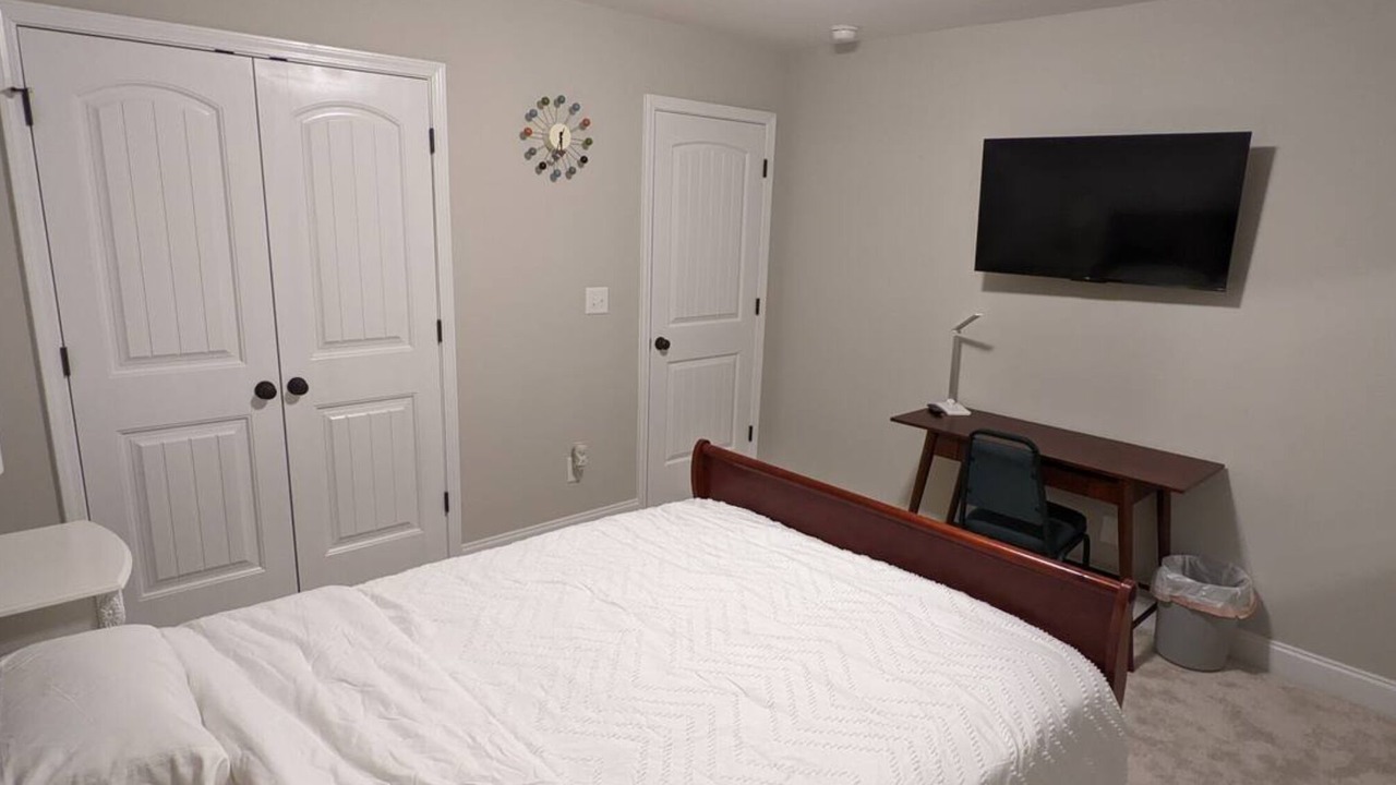 Photo of Bedroom in Belmont
