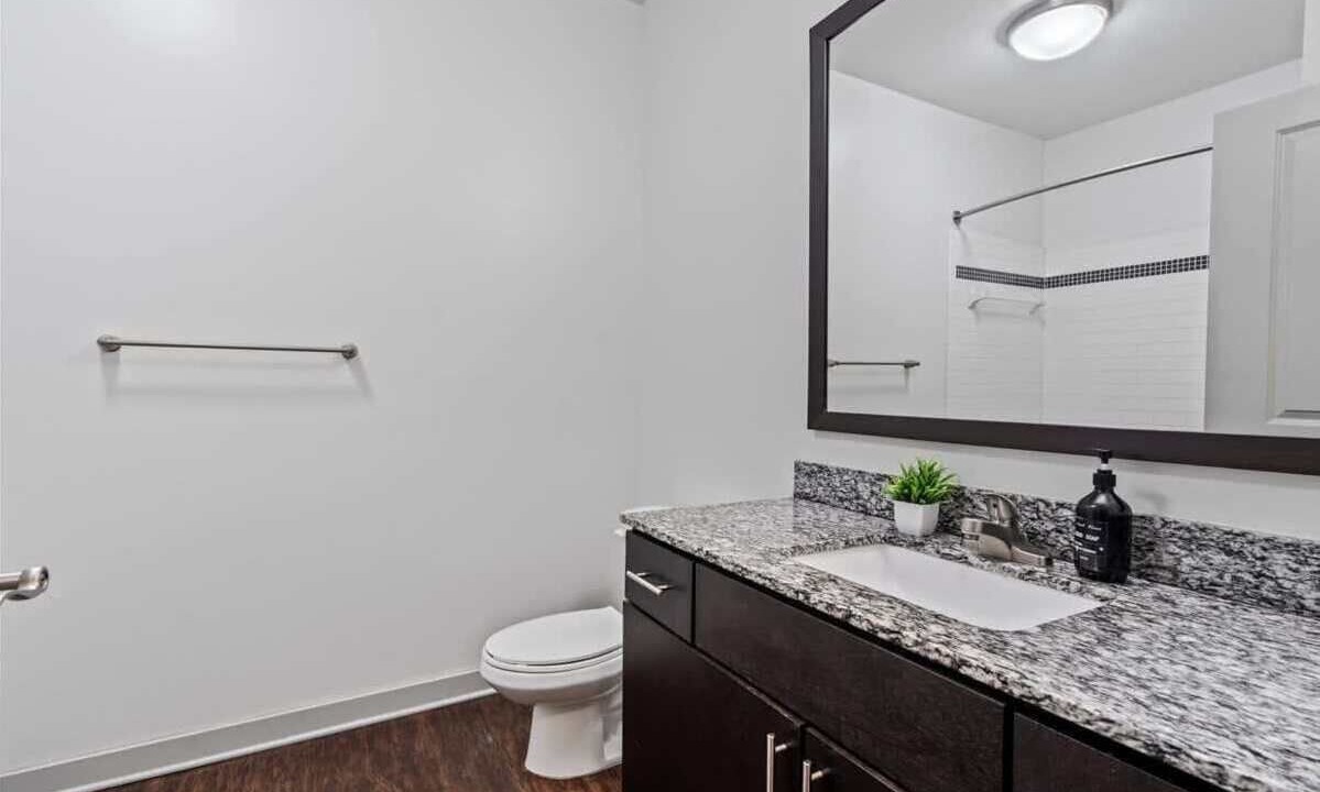 Photo of Bathroom in Cherry