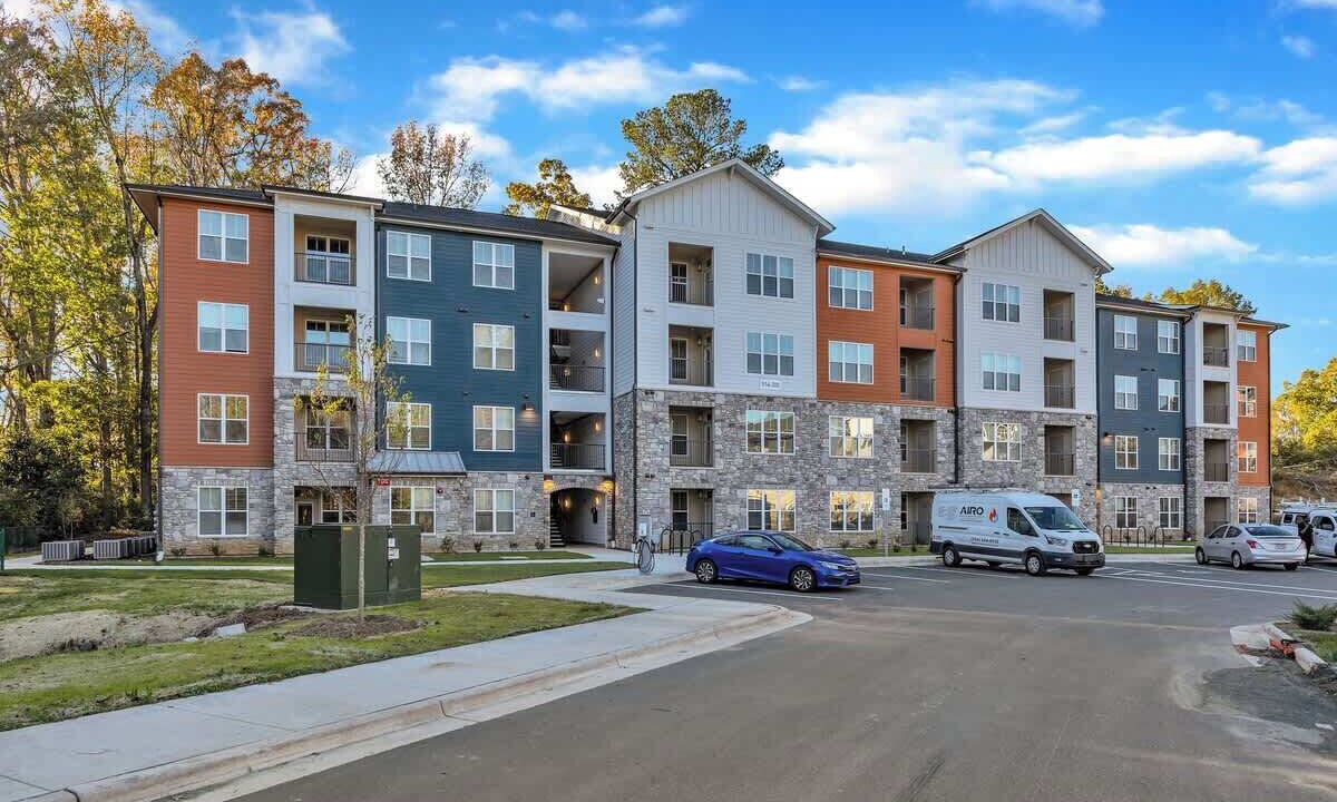 Photo of Outdoor in Hayes