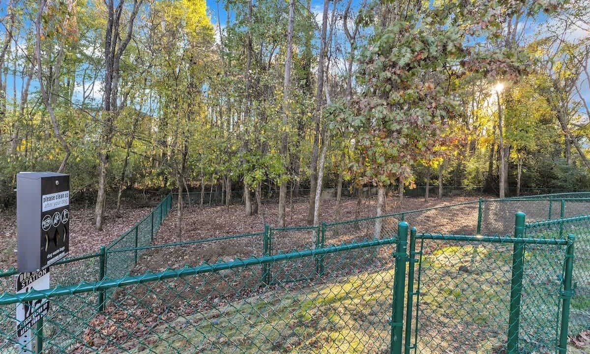 Photo of Outdoor in Hayes