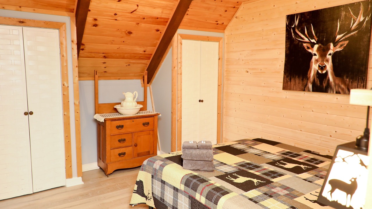 Photo of Bedroom in Frank