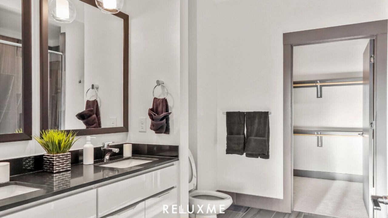 Photo of Bathroom in Second Ward
