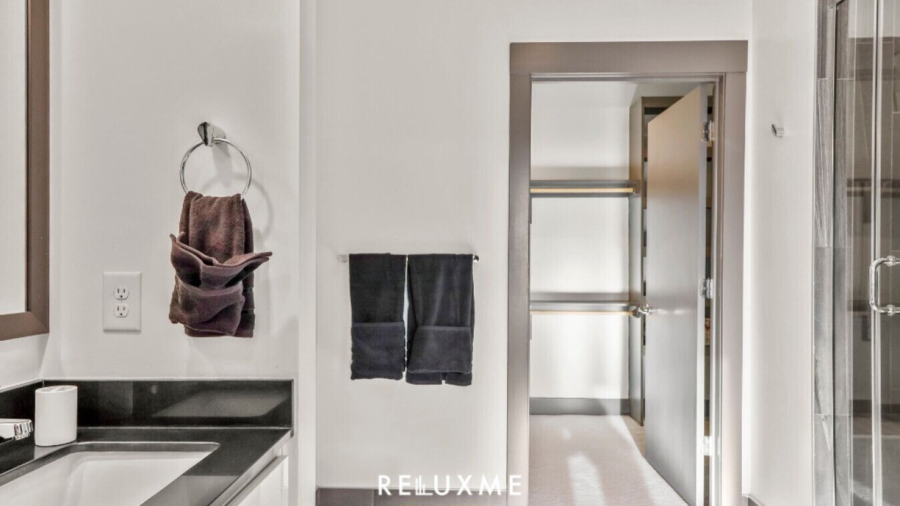 Photo of Bathroom in Second Ward