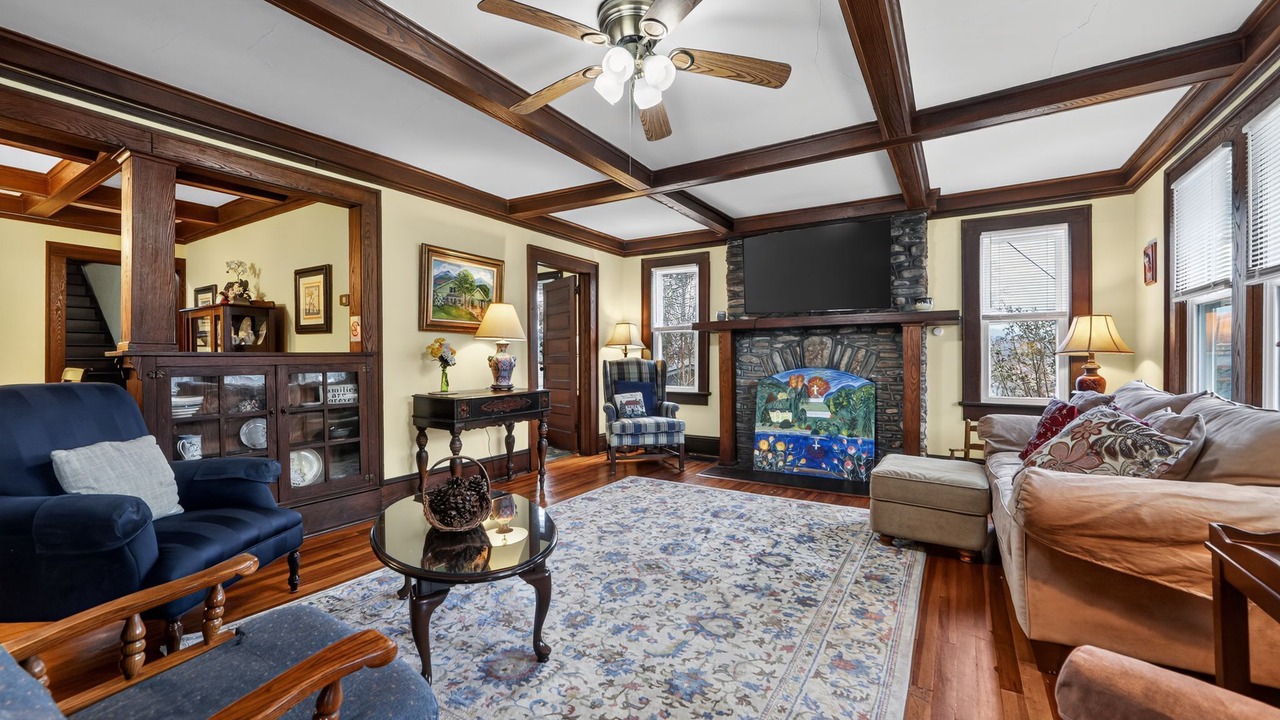 Photo of Livingroom in Lake Junaluska