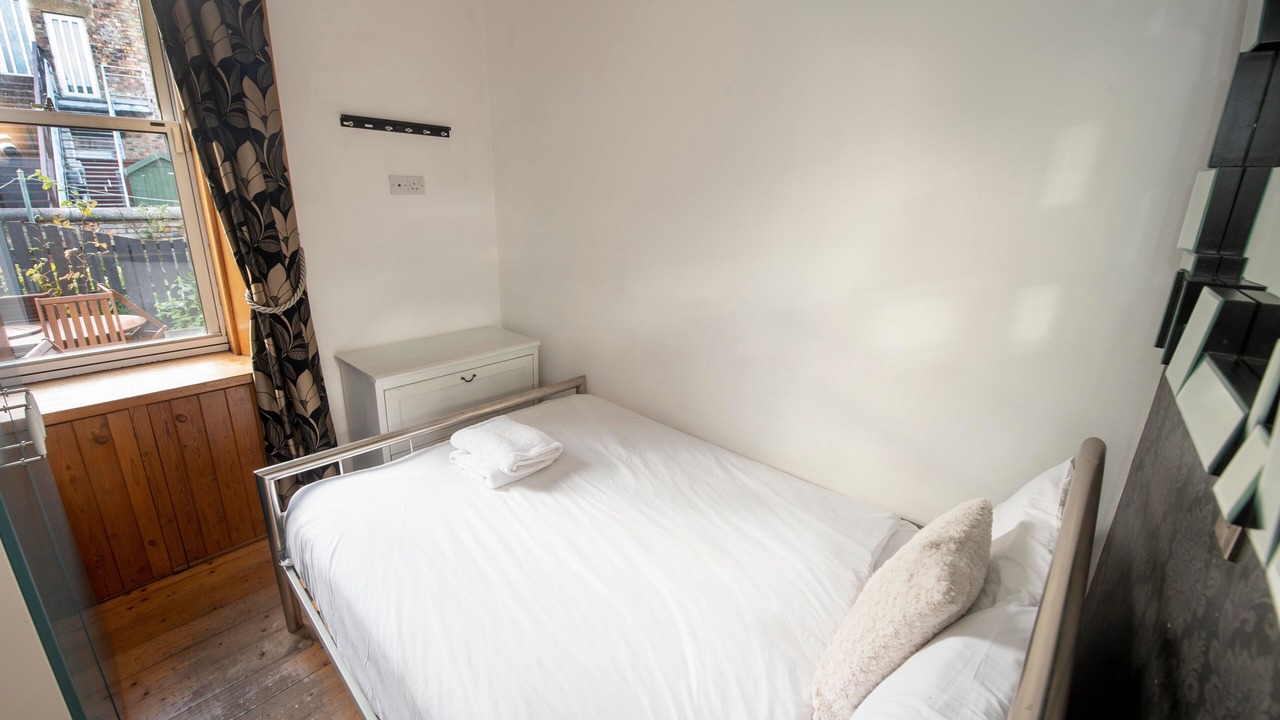 Photo of Bedroom in Newhaven