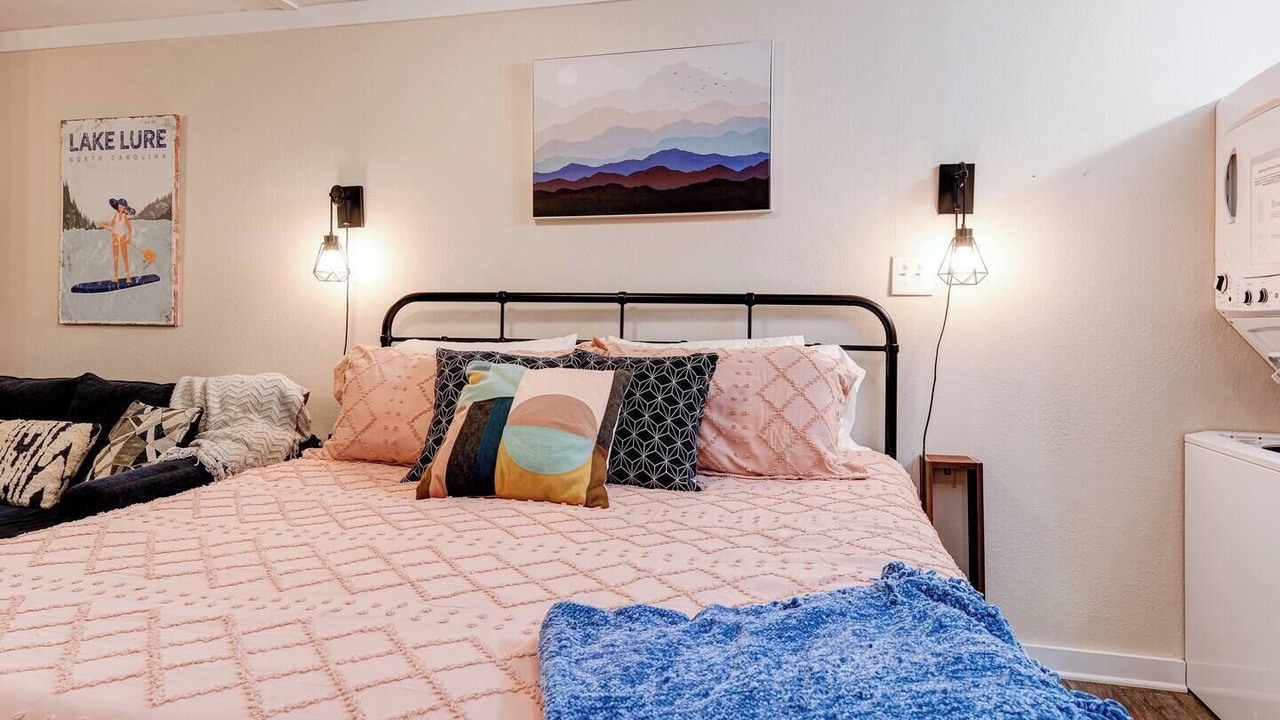 Photo of Bedroom in Lake Lure