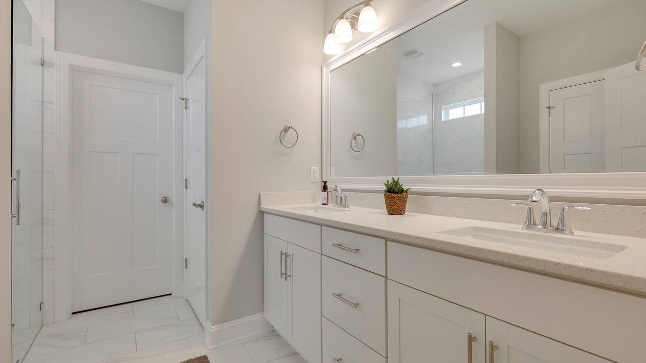 Photo of Bathroom in Silver Lake