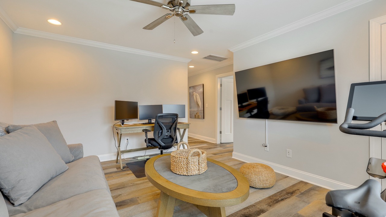Photo of Livingroom in Silver Lake