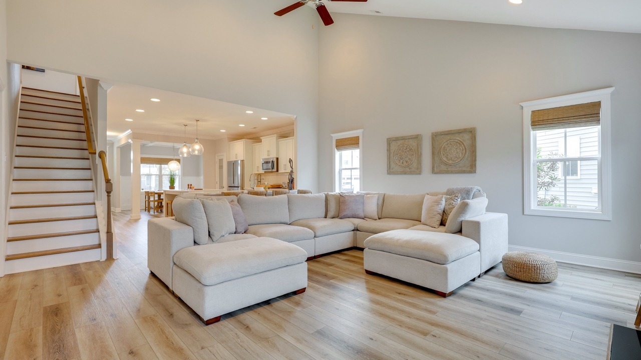 Photo of Livingroom in Silver Lake