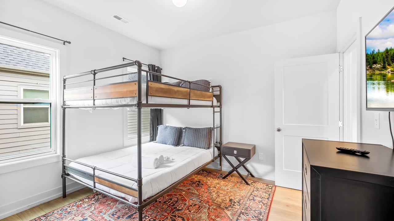 Photo of Bedroom in Sugar Creek