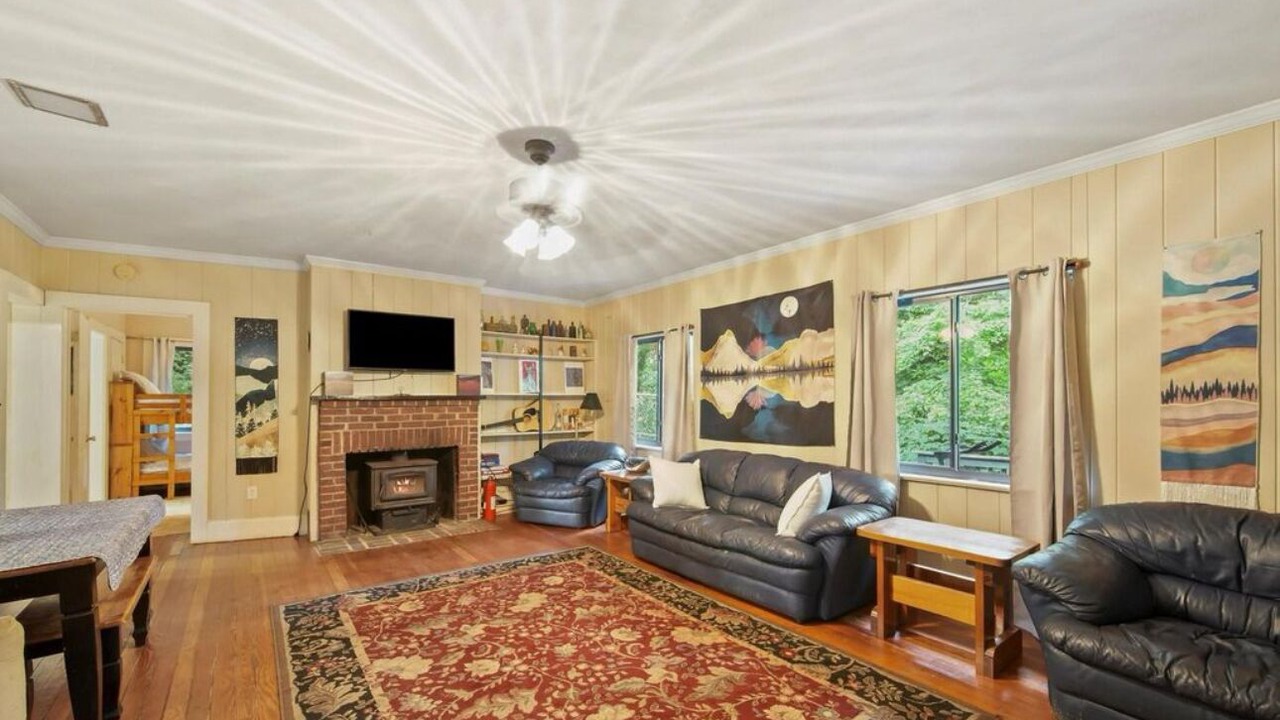 Photo of Livingroom in Lynn
