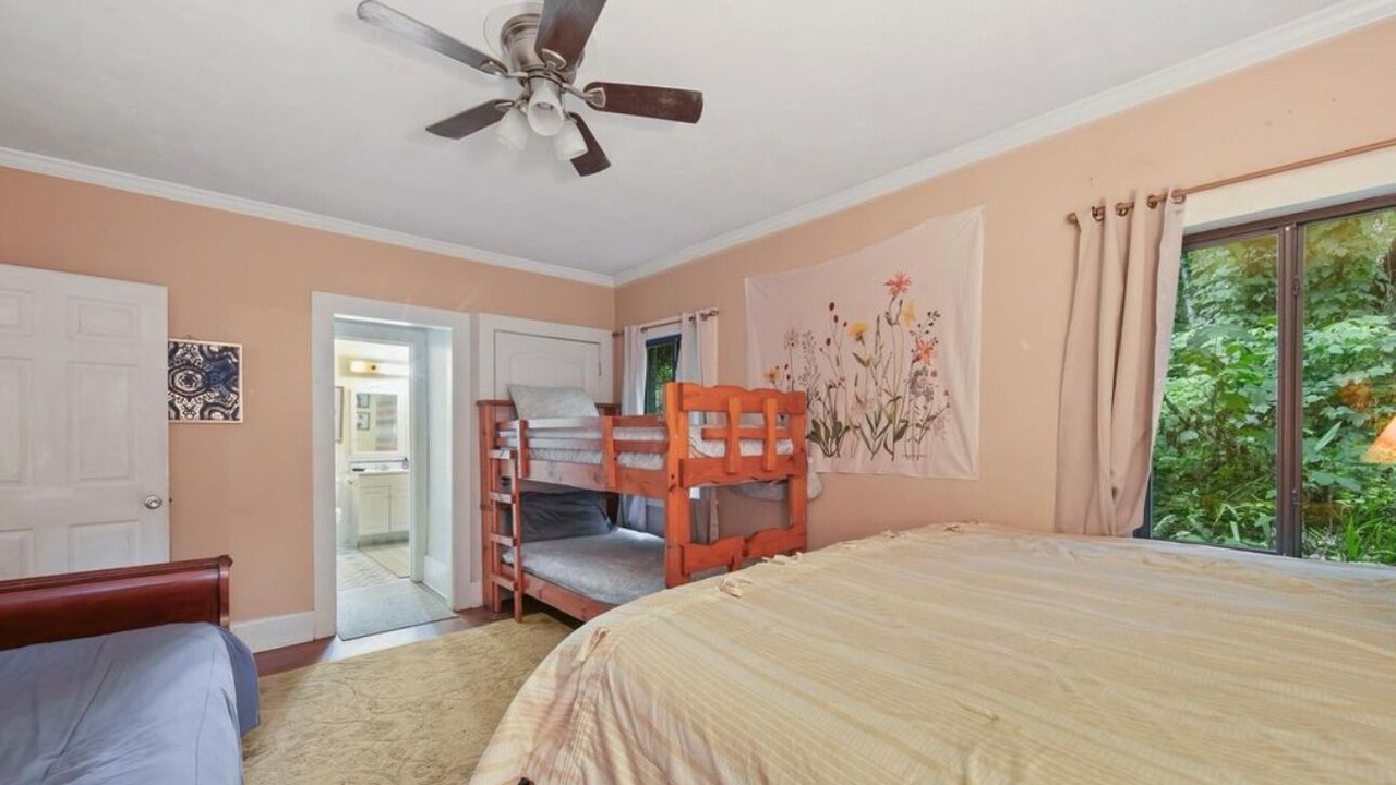 Photo of Bedroom in Lynn