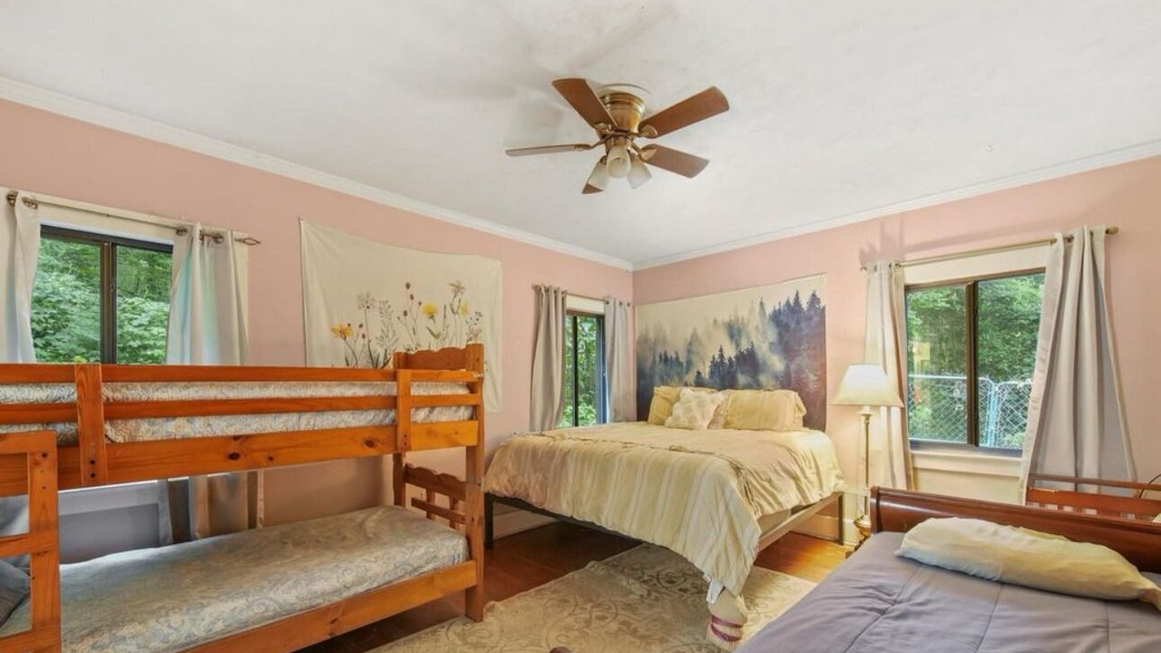 Photo of Bedroom in Lynn