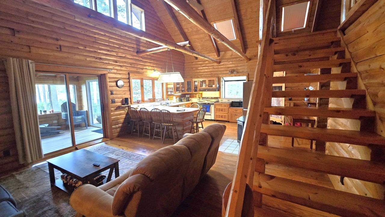 Photo of Livingroom in Oriental