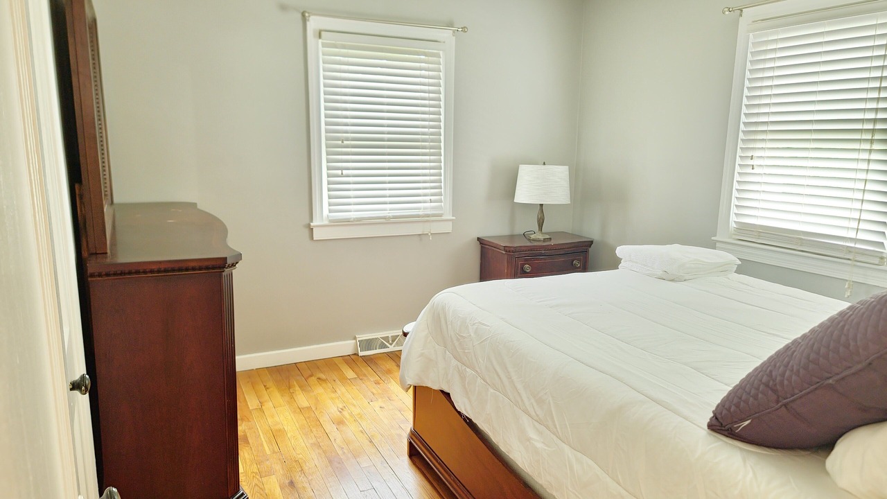 Photo of Bedroom in Edenton