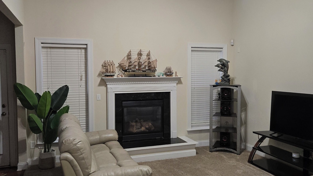 Photo of Livingroom in Prosperity Church Road