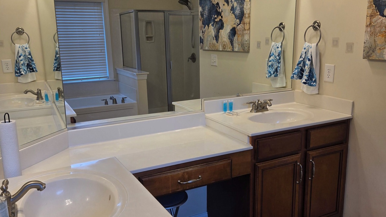 Photo of Bathroom in Prosperity Church Road