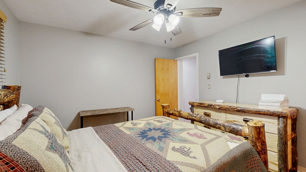Photo of Bedroom in Waynesville