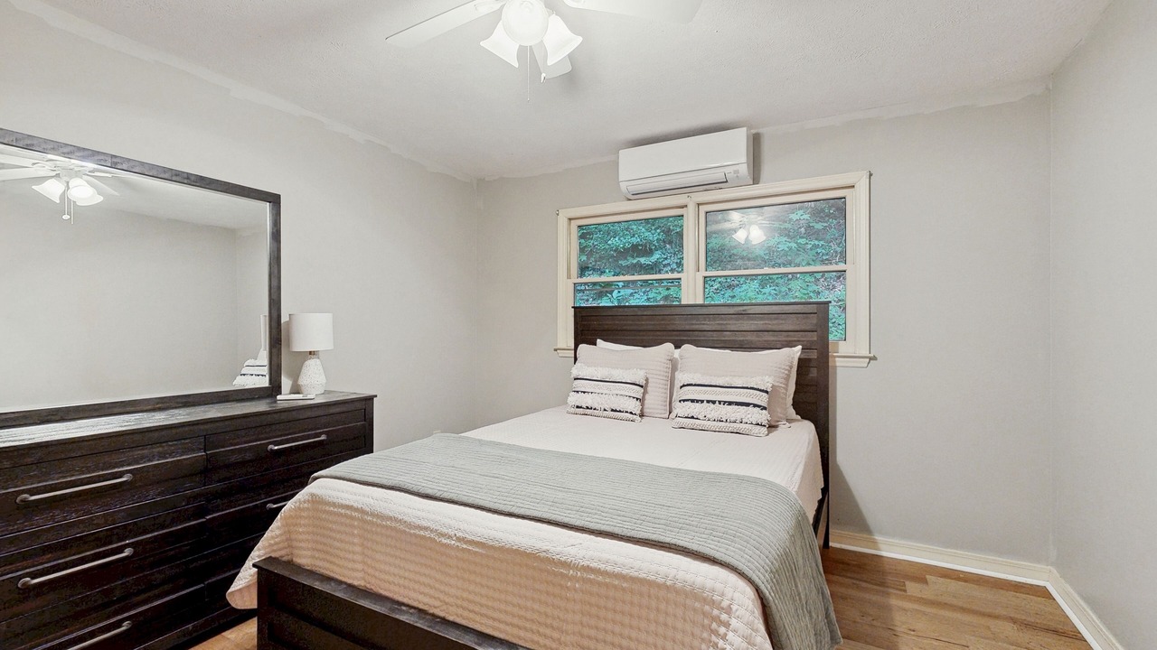 Photo of Bedroom in Waynesville
